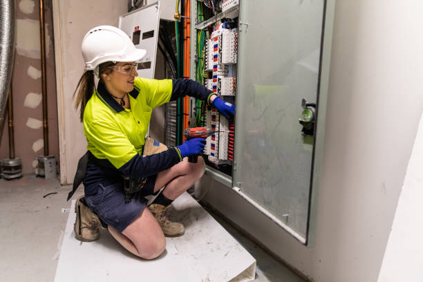 Best Affordable Emergency Electrician  in Holland, OH